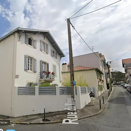 Apartament Centre Pres Avenue De Verdun 10 Mn A Pied De La Grande 4 Personnes *